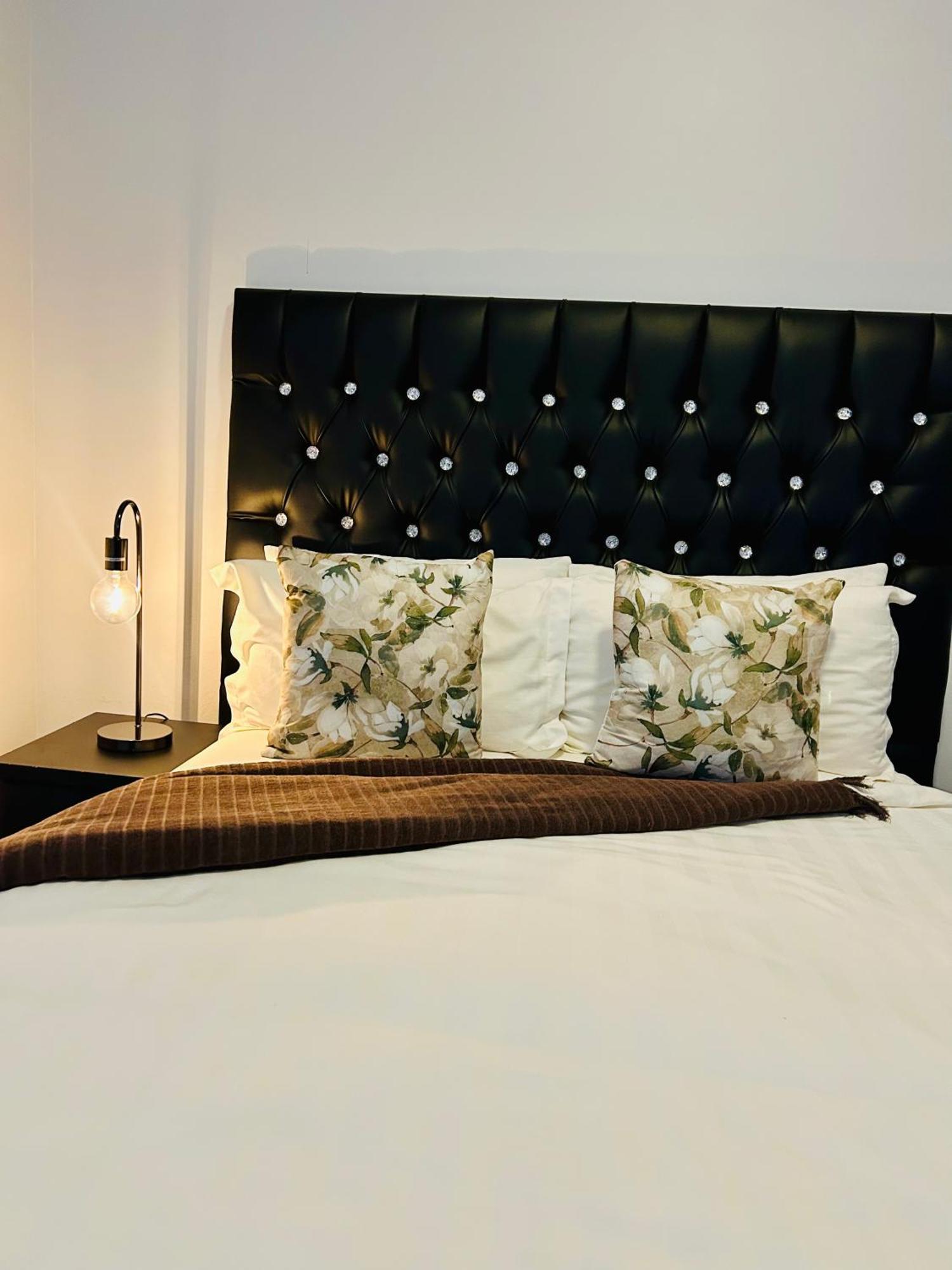 Skyfly Bed & Breakfast Manzini Buitenkant foto