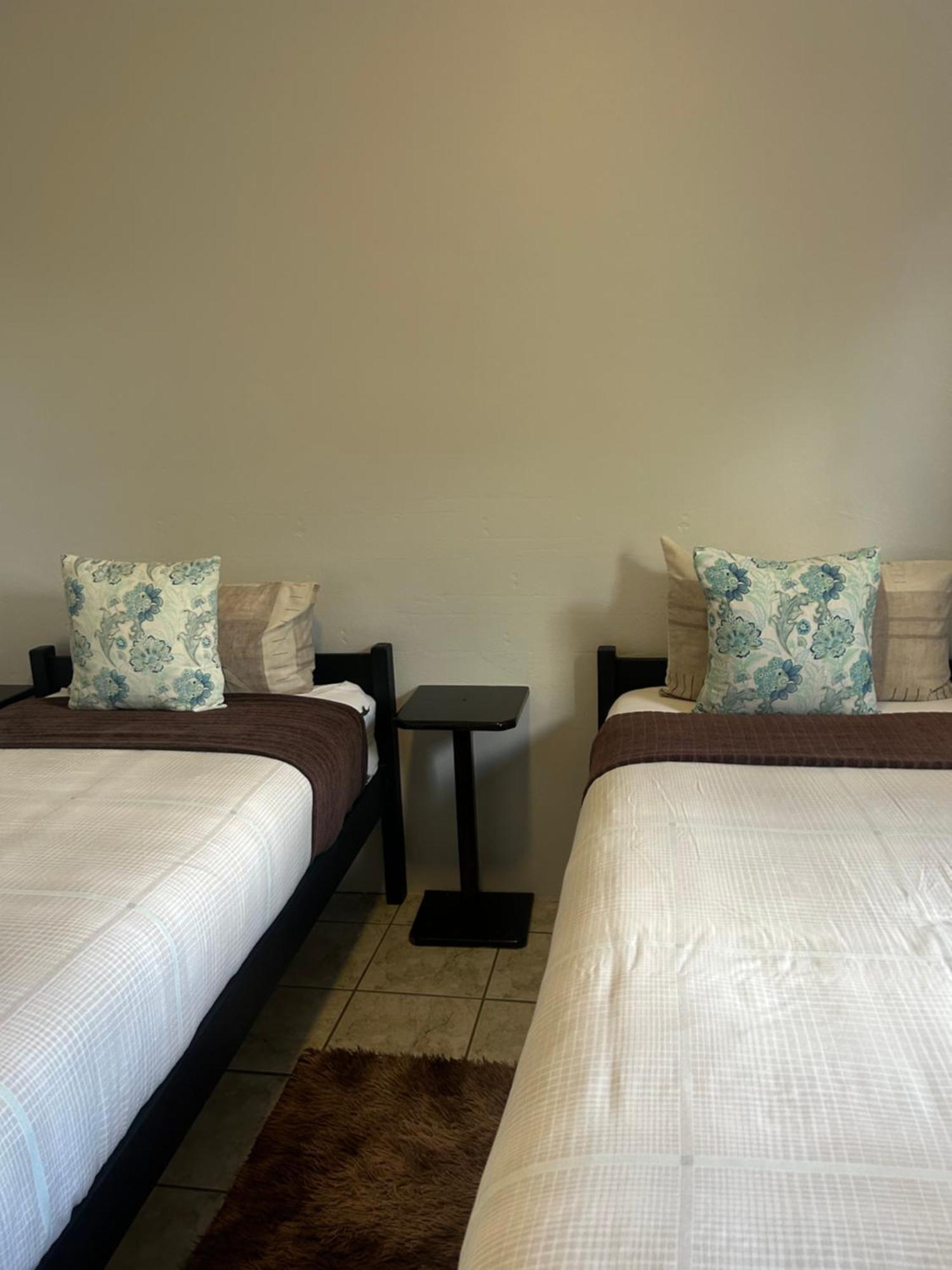 Skyfly Bed & Breakfast Manzini Buitenkant foto